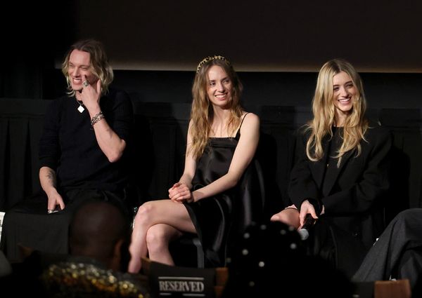 Jamie Campbell Bower, Maya Hawke and Natalia Dyer  Photo