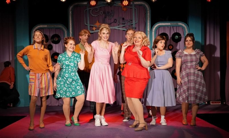 Review: HAIRSPRAY at Actors Theatre Of Little Rock  Image