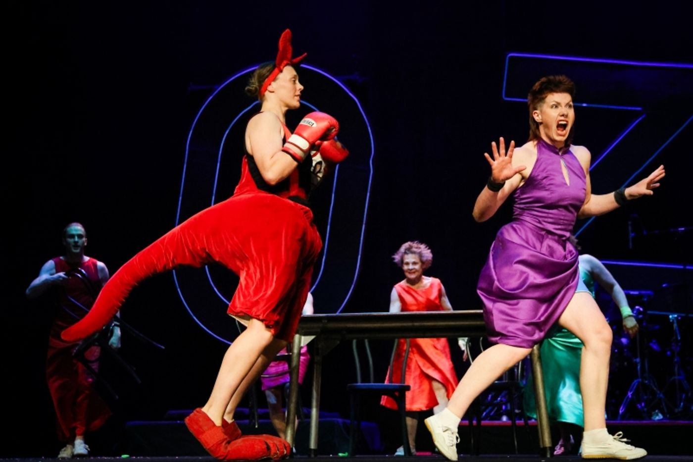 Interview: Debra Batton on Decades With Circus Oz and Bringing MERRY MAYHEM to New York Interview: Debra Batton on Decades With Circus Oz and Bringing MERRY MAYHEM to New York Image