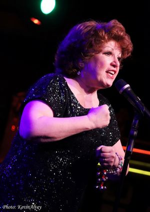 Klea Blackhurst Photo