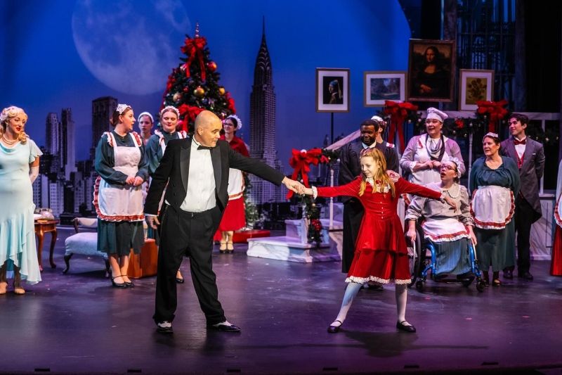 Interview: Christopher Younggren of ANNIE at Saguaro City Music Theatre  Image