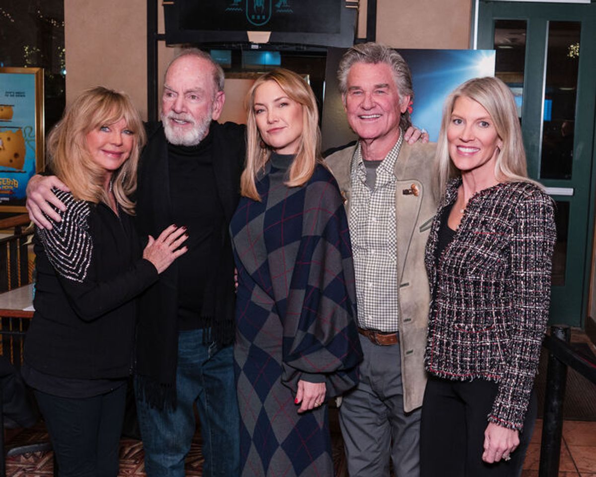 Goldie Hawn, Neil Diamond, Kate Hudson, Kurt Russell, Katie McNeil Diamond at 