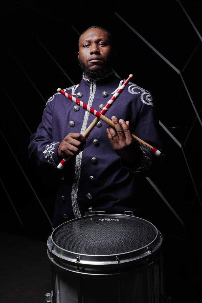 Photos: Andrea Bocelli, HUNTR/X, & More at SNOOP’S HOLIDAY HALFTIME PARTY  Image