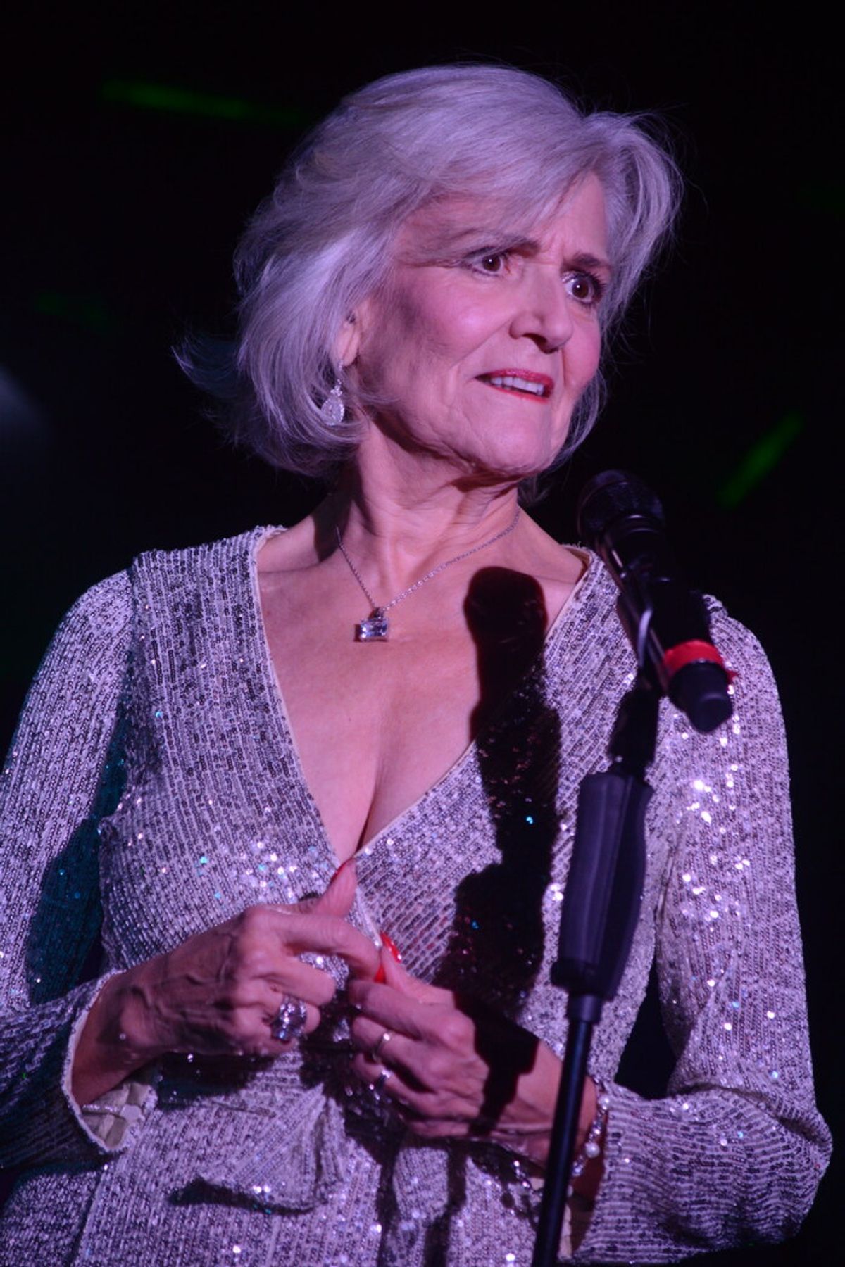 Karen Mason. Photo credit: Maryann Lopinto at 