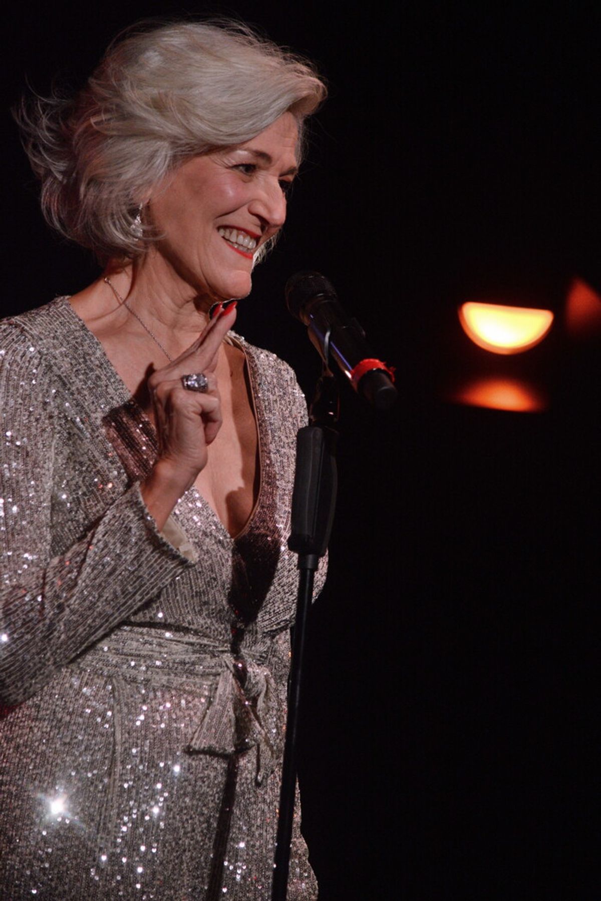 Karen Mason. Photo credit: Maryann Lopinto at 