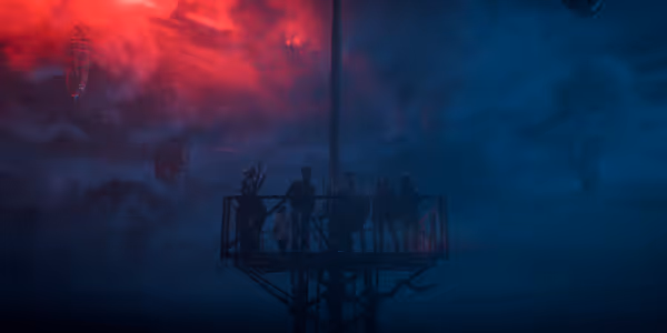 Joe Keery, Caleb McLaughlin, Gaten Matarazzo, Natalia Dyer, and Charlie Heaton Photo