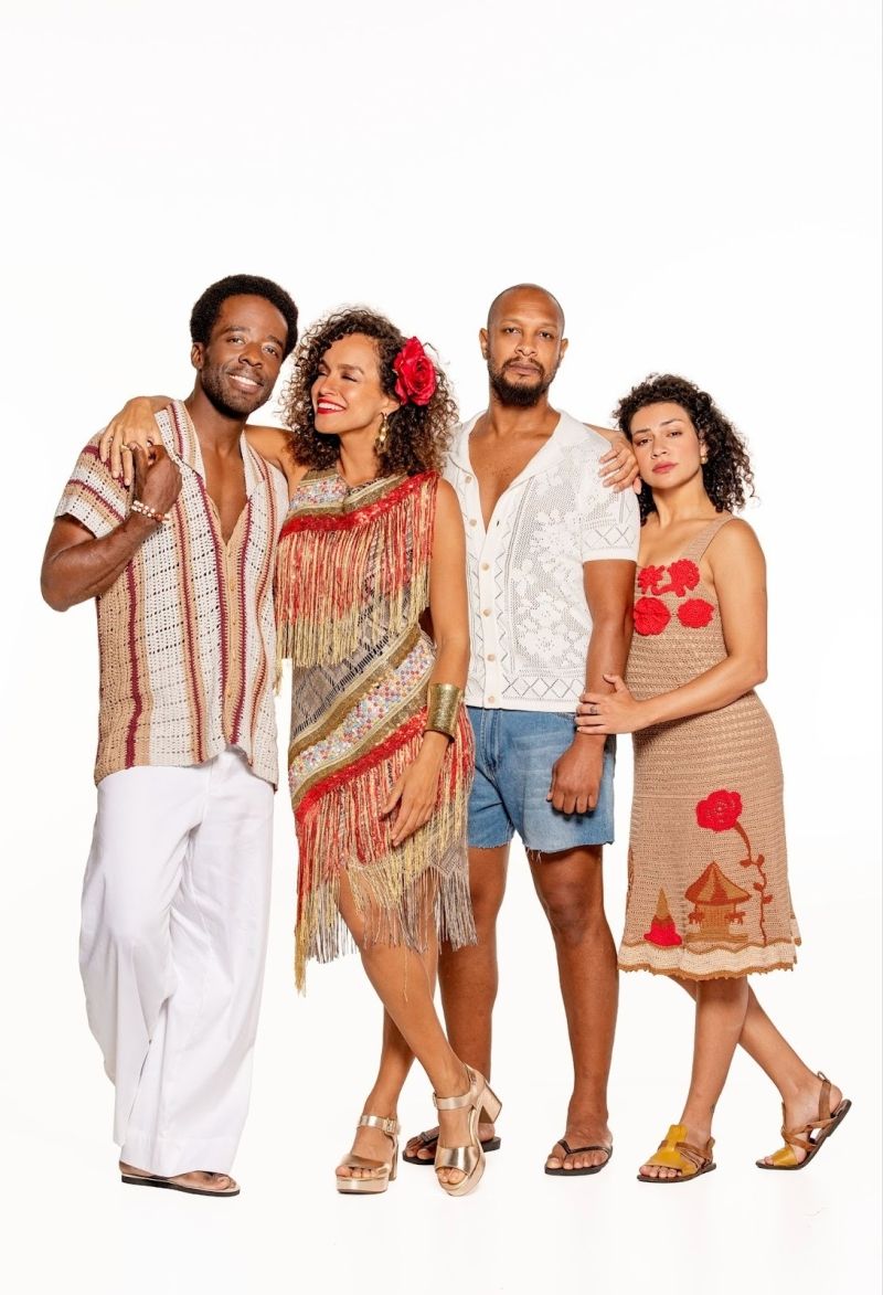 Capoeira, Love and Resistance Hit the Stage in Gilberto Gil’s Tropicália Anthem DOMINGO NO PARQUE Image