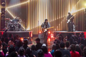 LEON THOMAS III 
 Photo