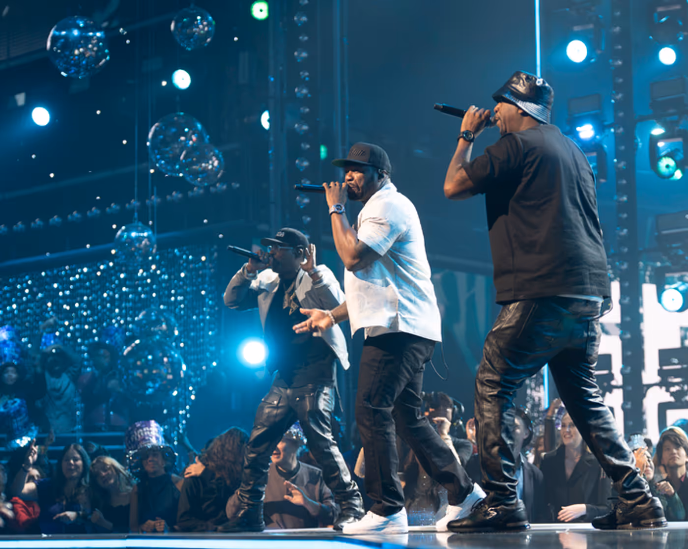 Photos: Diana Ross, Mariah Carey, & More Ring in 2026 at NEW YEAR’S ROCKIN’ EVE  Image