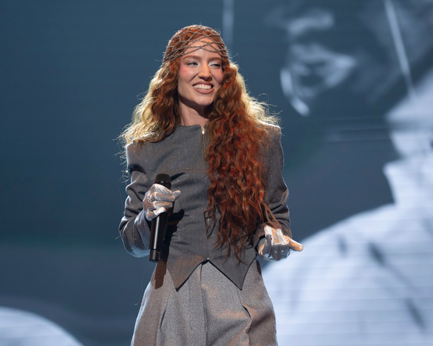 Photos: Diana Ross, Mariah Carey, & More Ring in 2026 at NEW YEAR’S ROCKIN’ EVE  Image