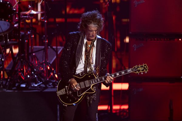 JOE PERRY  Photo