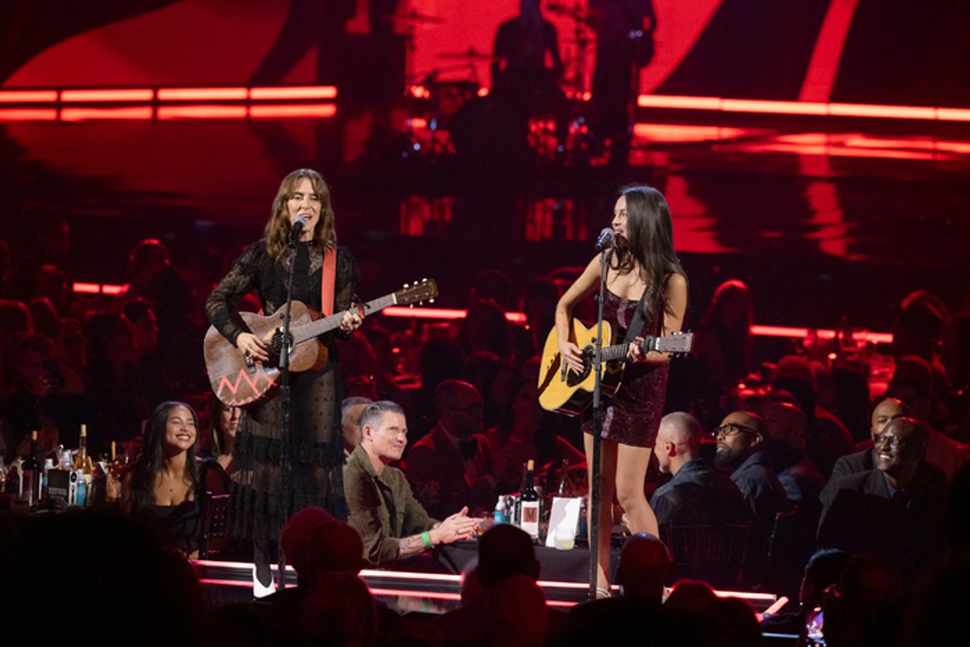 Photos: Cyndi Lauper, Jennifer Hudson, & More at the 2025 Rock & Roll Hall of Fame Induction Ceremony  Image