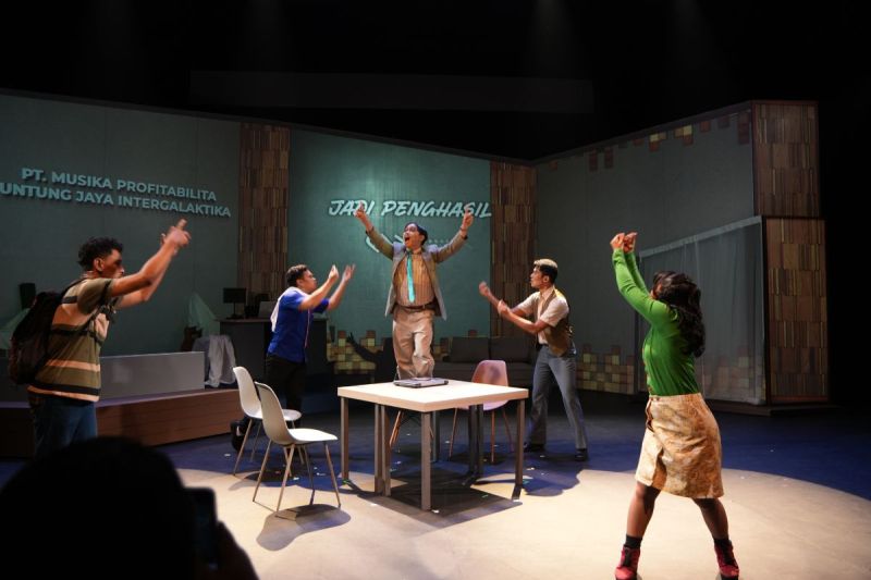 Review: JEMARI Touches Hearts, With and Without Words Image