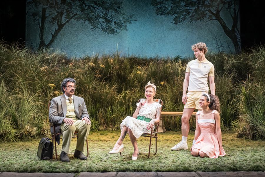 Photos: Sheridan Smith and Romesh Ranganathan in WOMAN IN MIND at the Duke of York’s Theatre  Image