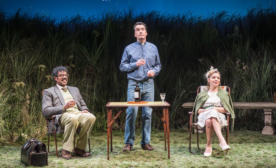 Photos: Sheridan Smith and Romesh Ranganathan in WOMAN IN MIND at the Duke of York’s Theatre  Image