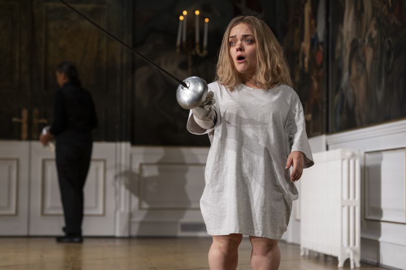 Review: NT LIVE'S HAMLET, Starring Hiran Abeysekera Image