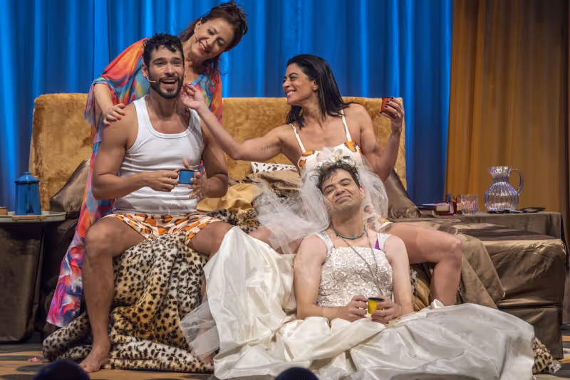 THE MORNING AFTER (A Manhã Seguinte): International Comedy Hit Opens Brazilian Run in São Paulo Image
