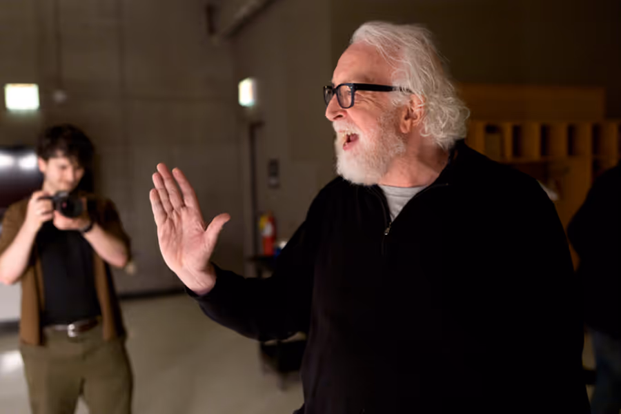 Photos: Wesley Taylor, Molly Griggs and More in Rehearsals for HOLIDAY at Goodman Image