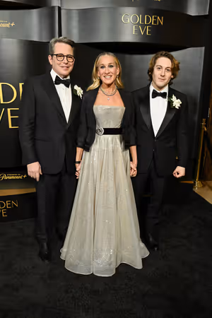 Matthew Broderick, Sarah Jessica Parker and James Wilkie Broderick  Photo