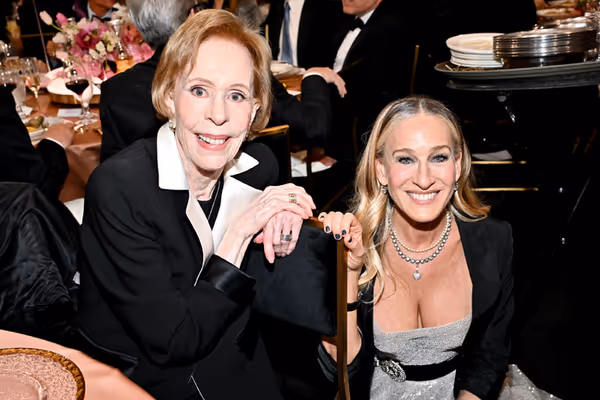 Carol Burnett and Sarah Jessica Parker Photo