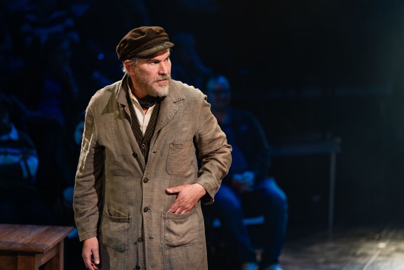 Interview: Theatre Life with Douglas Sills Image