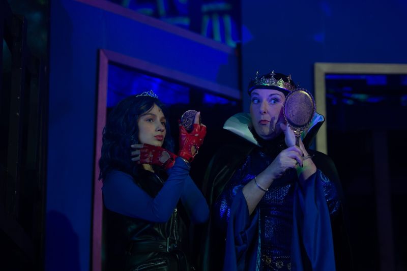 Review: DISNEY'S DESCENDANTS at The Royal Theatre Image
