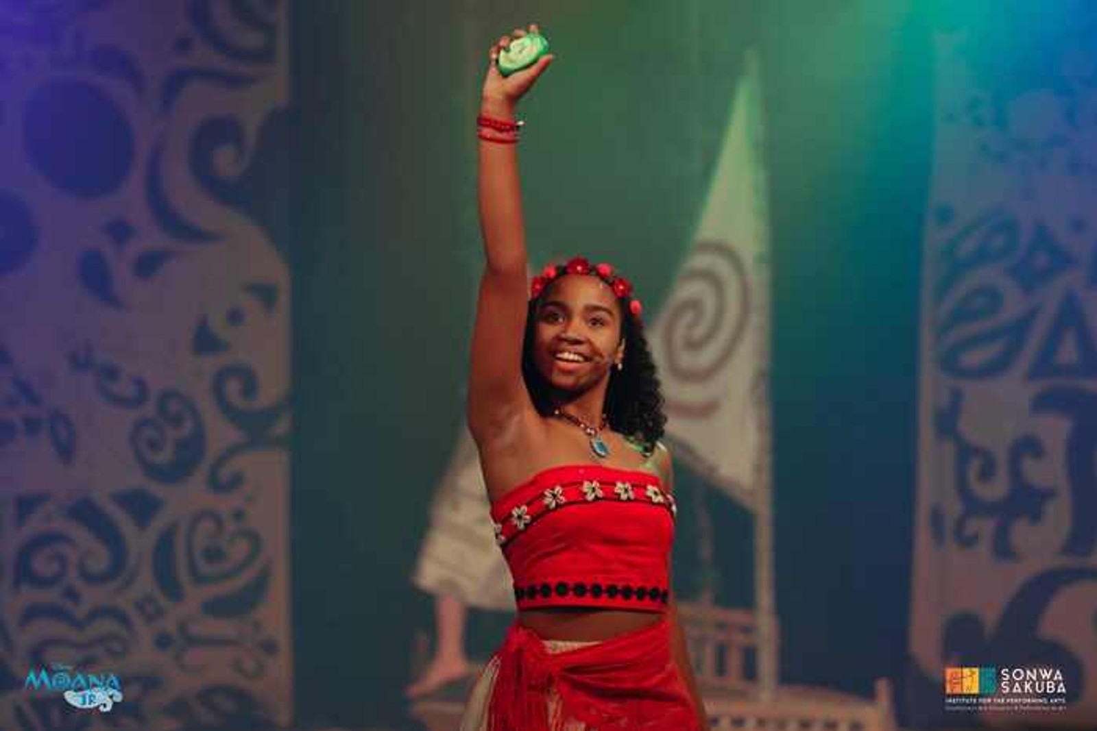 Photos: MOANA JR. at The Sonwa Sakuba Institute for the Performing Arts — photo 1 of 3