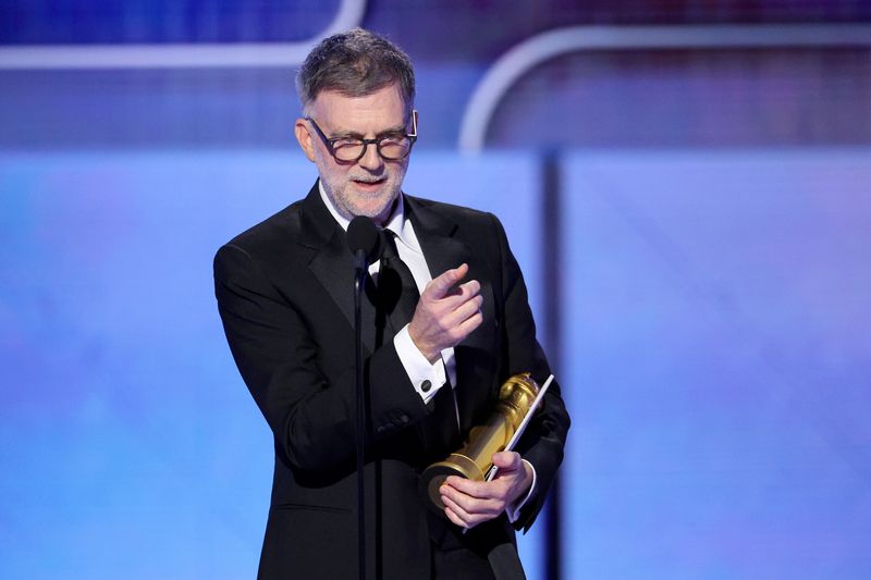 Photos: Inside the 2026 Golden Globes with Ariana Grande, Jennifer Lopez, & More — photo 26 of 52