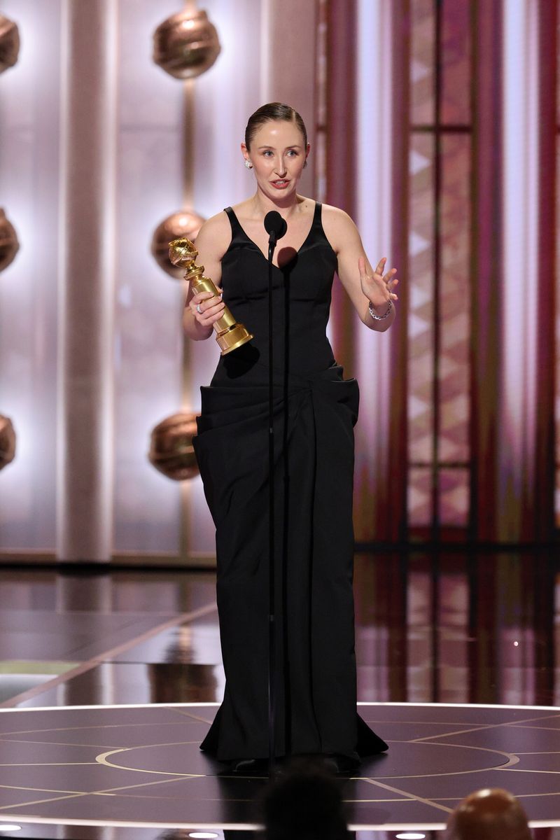 Photos: Inside the 2026 Golden Globes with Ariana Grande, Jennifer Lopez, & More — photo 33 of 52