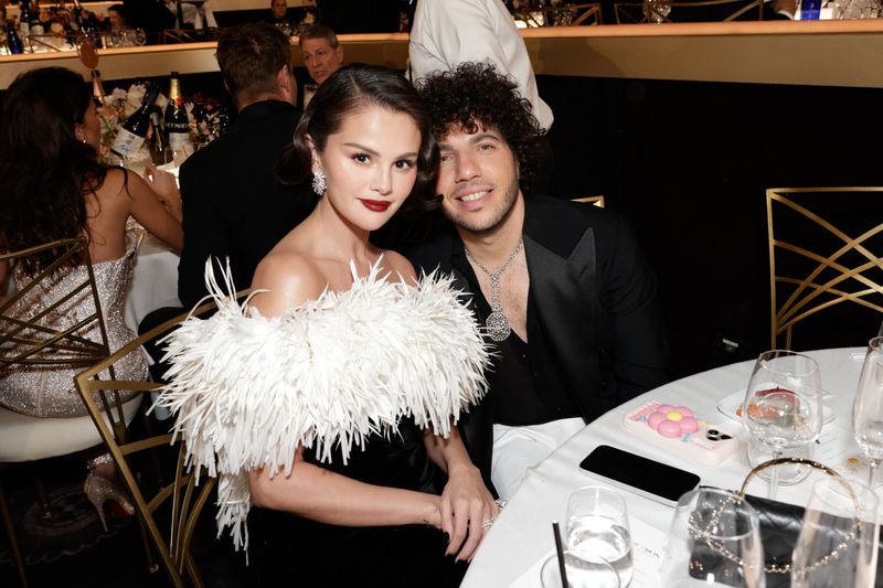 Photos: Inside the 2026 Golden Globes with Ariana Grande, Jennifer Lopez, & More — photo 8 of 52