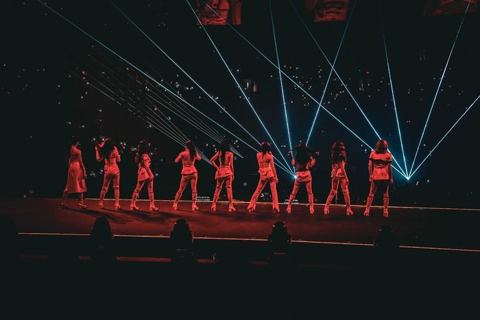 Photos: K-Pop Stars TWICE Kick Off World Tour in Vancouver  Image