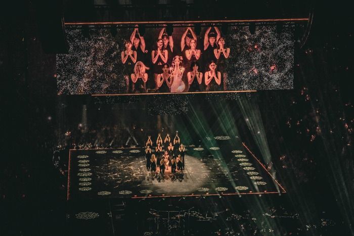 Photos: K-Pop Stars TWICE Kick Off World Tour in Vancouver  Image