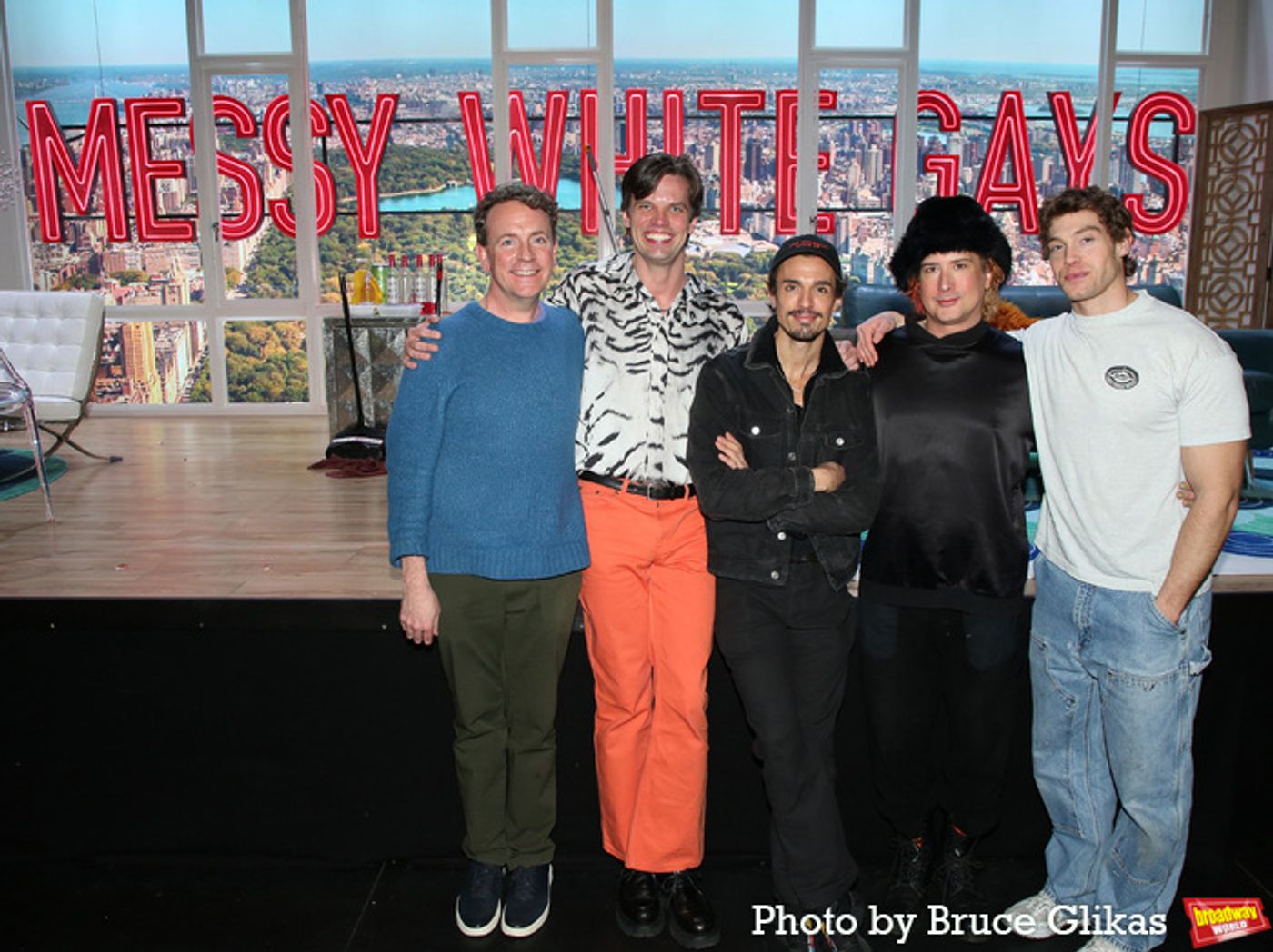 Photos: Hillary Clinton and More at MESSY WHITE GAYS Closing Night  Image