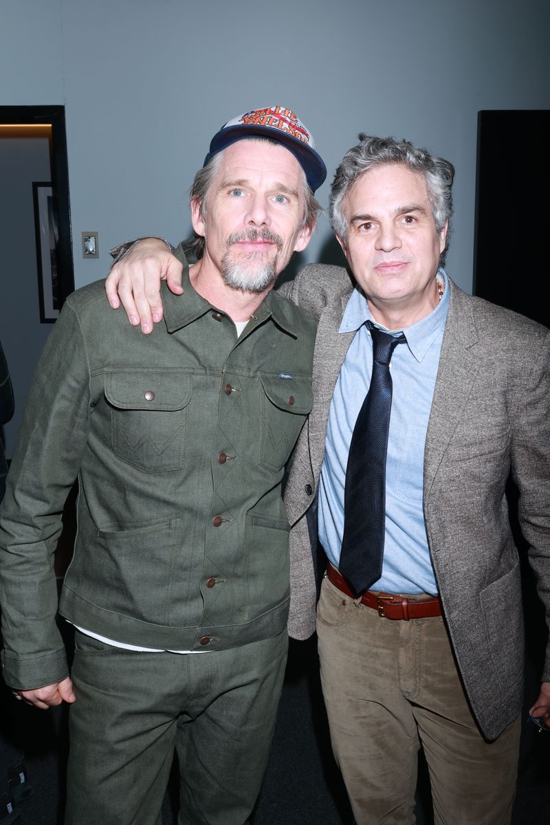 Photos: Ethan Hawke, Mark Ruffalo, & More at ALL THE PRESIDENT’S MEN Reading — photo 29 of 29