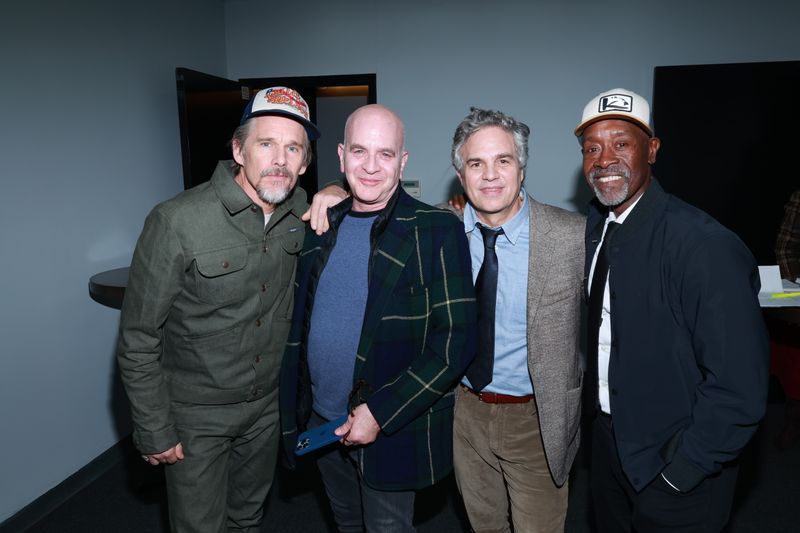 Photos: Ethan Hawke, Mark Ruffalo, & More at ALL THE PRESIDENT’S MEN Reading — photo 20 of 29