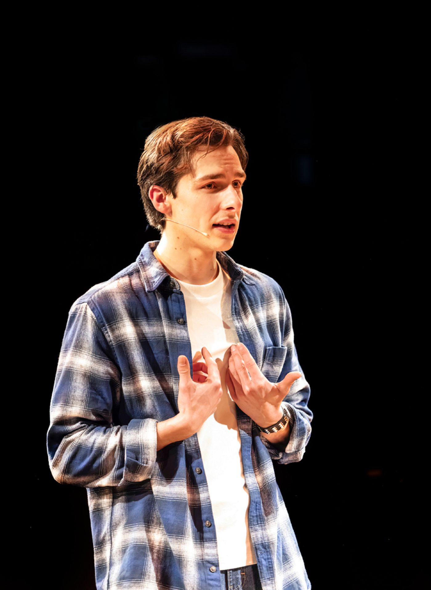 Photos: ALREADY PERFECT at the King's Head Theatre  Image