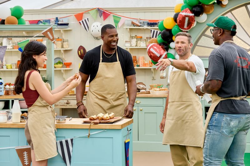 Video/Photos: Andrew Rannells Is Back in New Sports Episode of THE GREAT AMERICAN BAKING SHOW Image