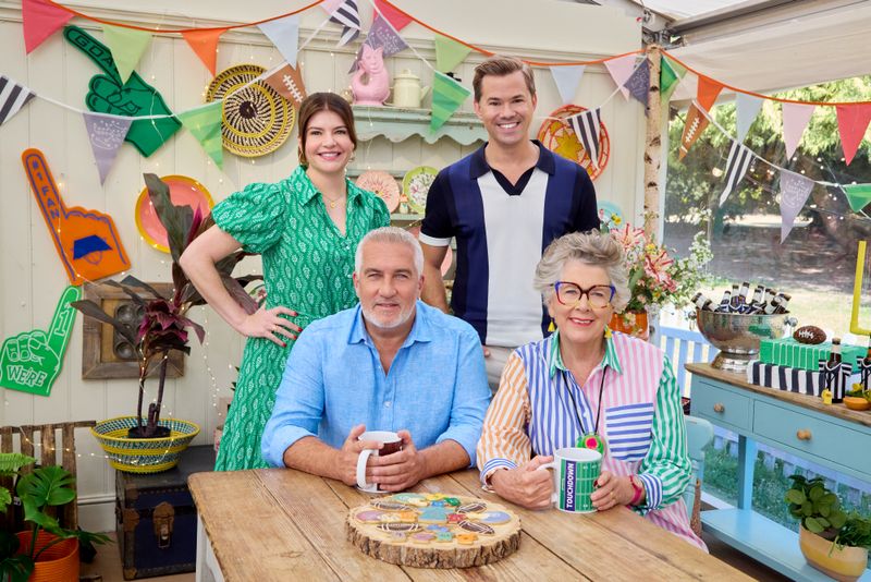 Video/Photos: Andrew Rannells Is Back in New Sports Episode of THE GREAT AMERICAN BAKING SHOW Image