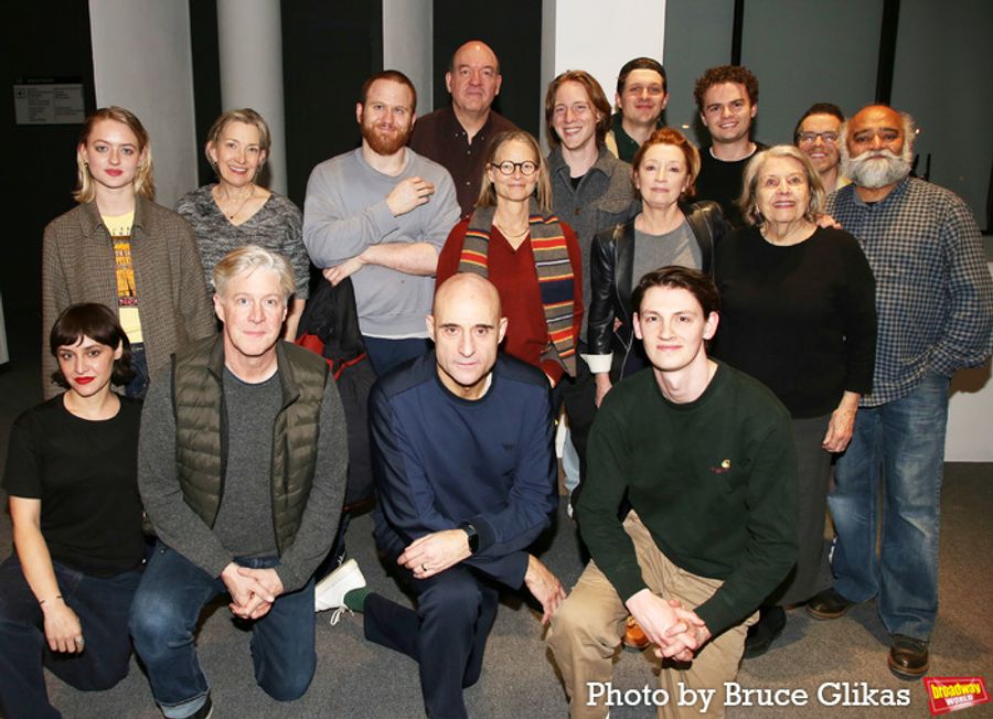 Photos: Jodie Foster Visits OEDIPUS Starring Mark Strong and Lesley Manville Image
