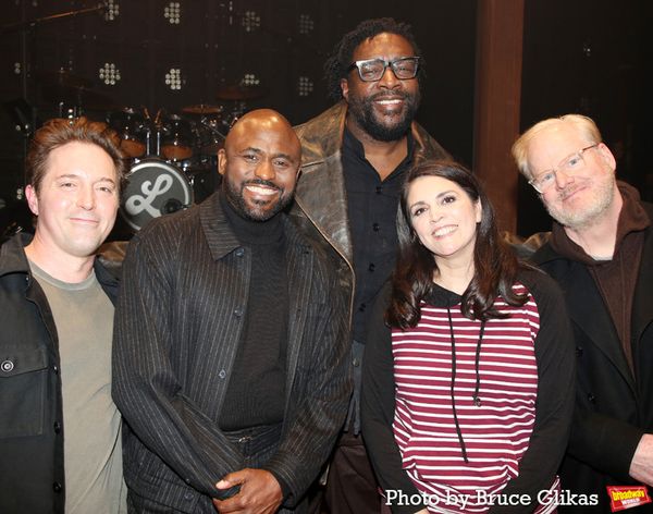 Beck Bennett, Wayne Brady, Questlove, Cecily Strong and Jim Gaffigan Photo