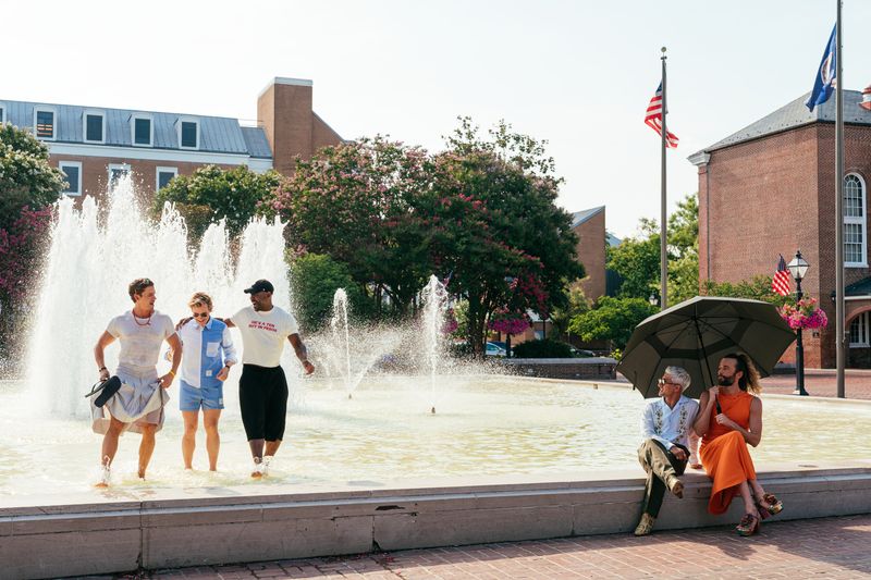 Video/Photos: The Fab Five Return for Tenth and Final Season of QUEER EYE Image