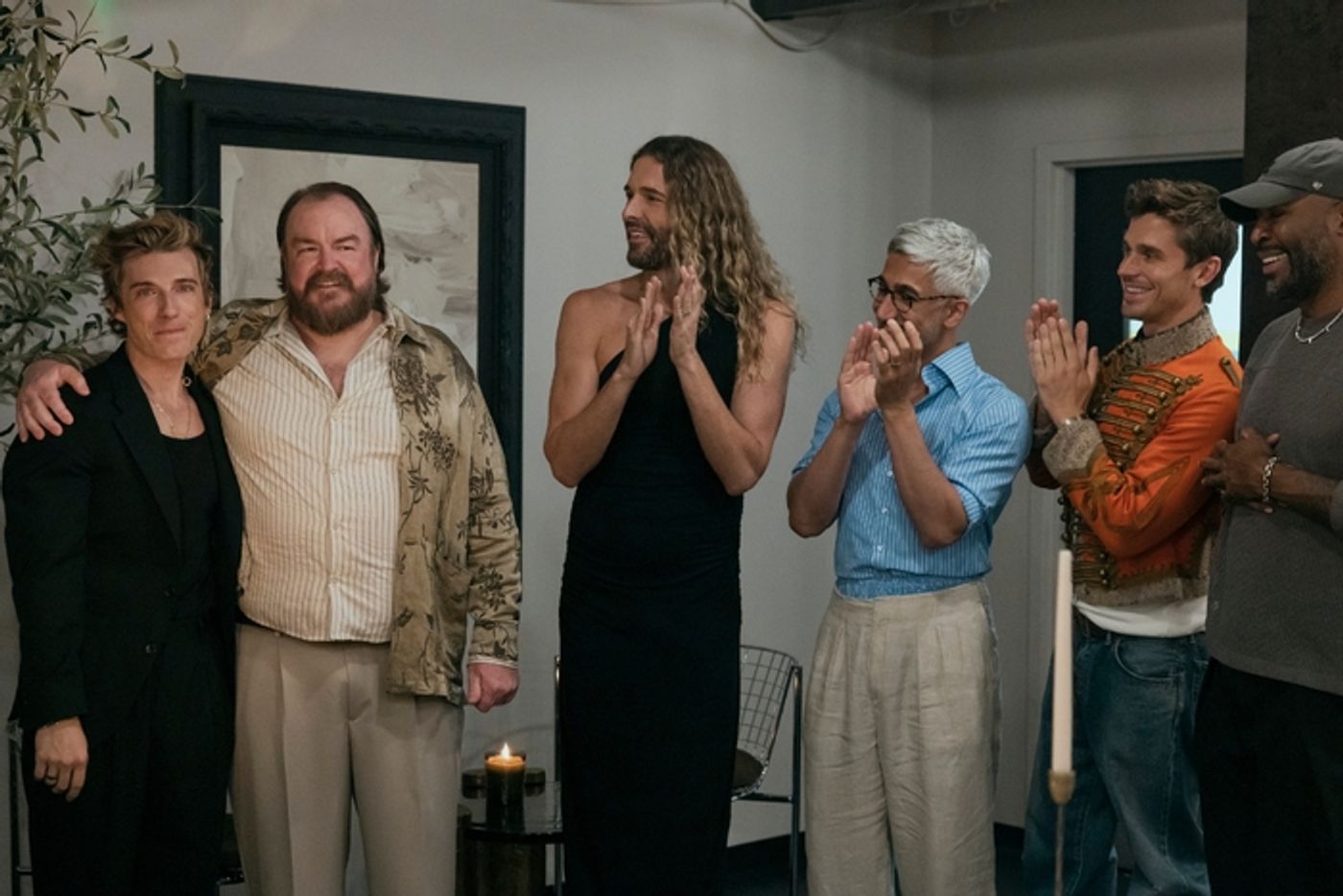 Video/Photos: The Fab Five Return for Tenth and Final Season of QUEER EYE  Image