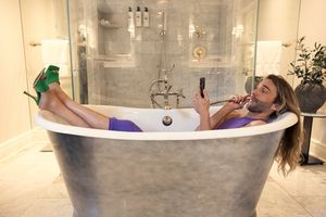 Jonathan Van Ness  Photo