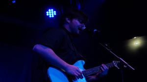 Alex Crossland  Photo by Seana E. Rogovin Photo