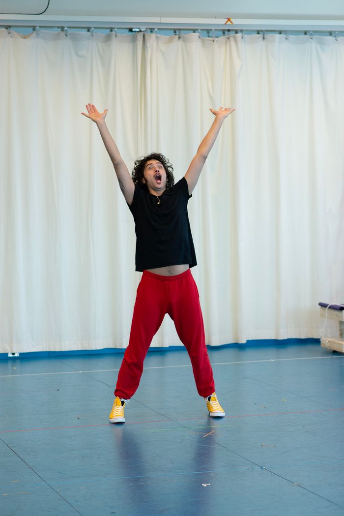 Photos: GO, DOG. GO! • VE PERRO ¡VE! in Rehearsal at Children’s Theatre Company — photo 10 of 21