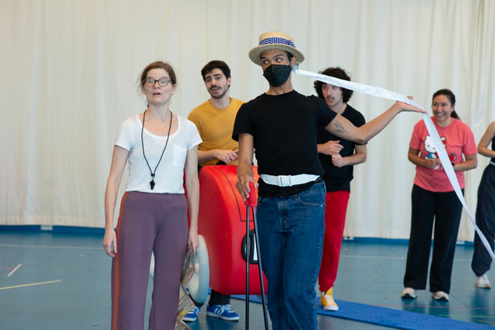 Photos: GO, DOG. GO! • VE PERRO ¡VE! in Rehearsal at Children’s Theatre Company — photo 14 of 21