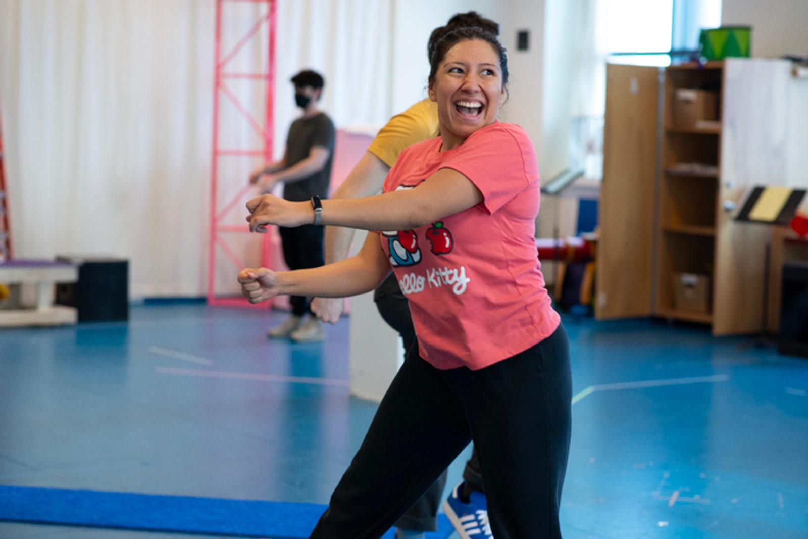 Photos: GO, DOG. GO! • VE PERRO ¡VE! in Rehearsal at Children’s Theatre Company — photo 4 of 21