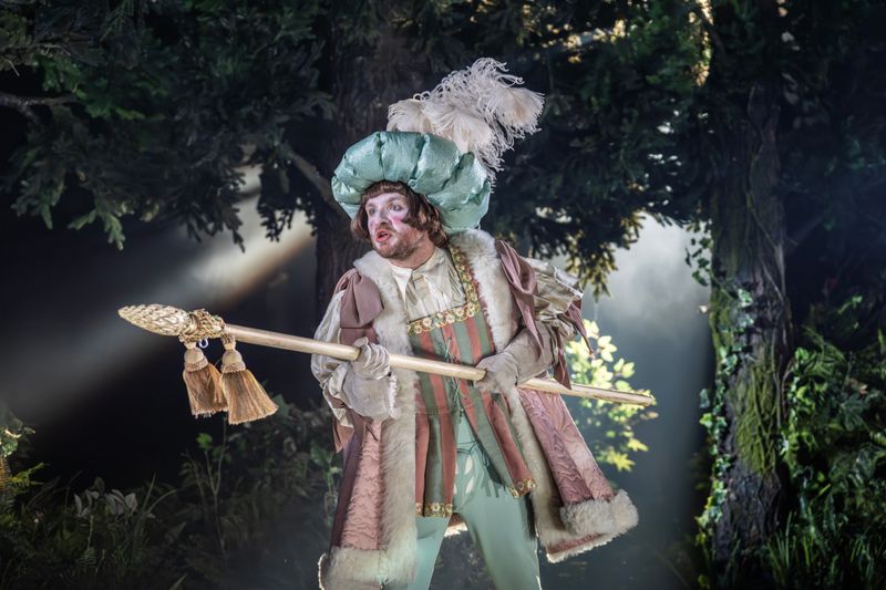 Photos/Video: INTO THE WOODS at the Bridge Theatre in London — photo 9 of 16