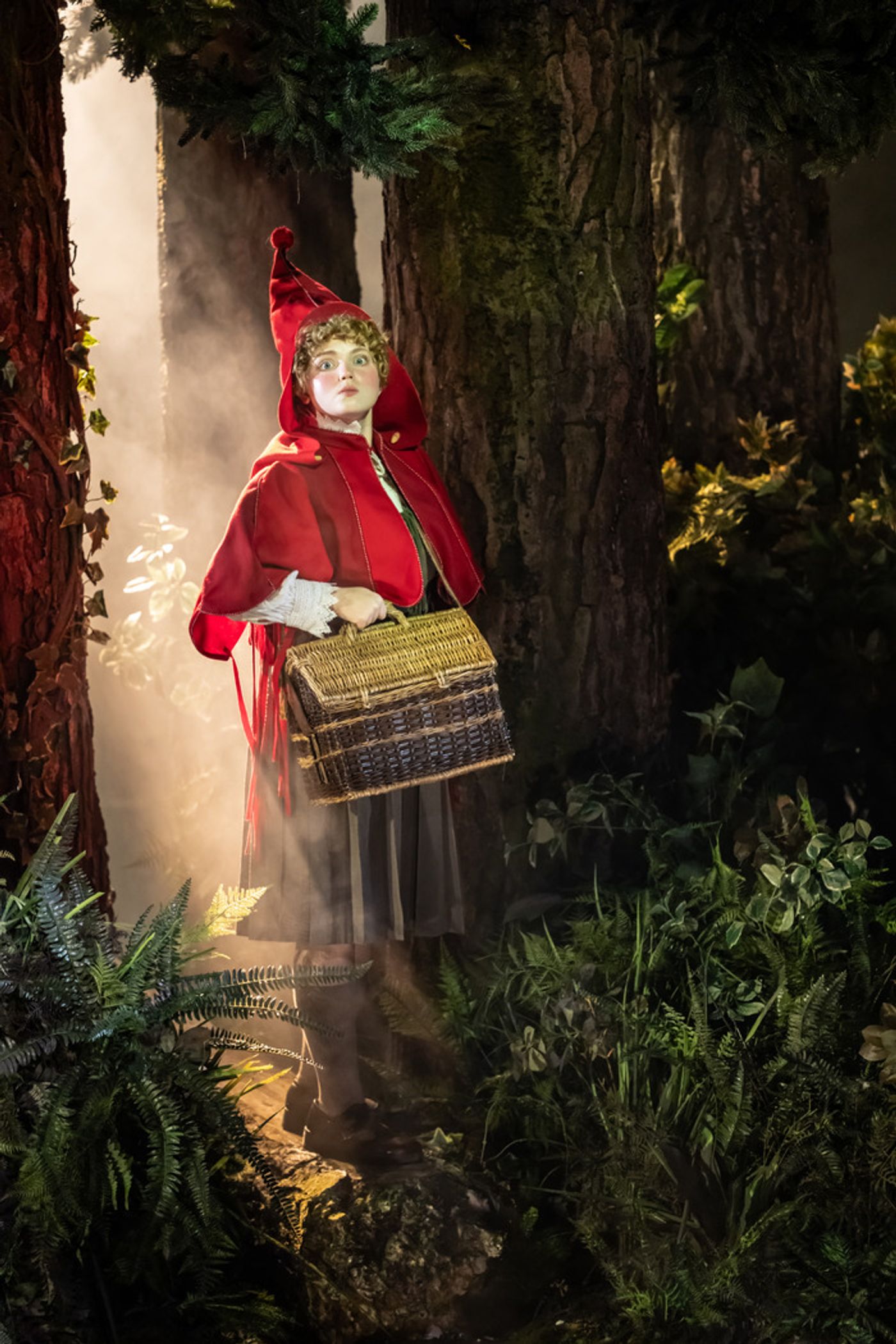Photos/Video: INTO THE WOODS at the Bridge Theatre  Image
