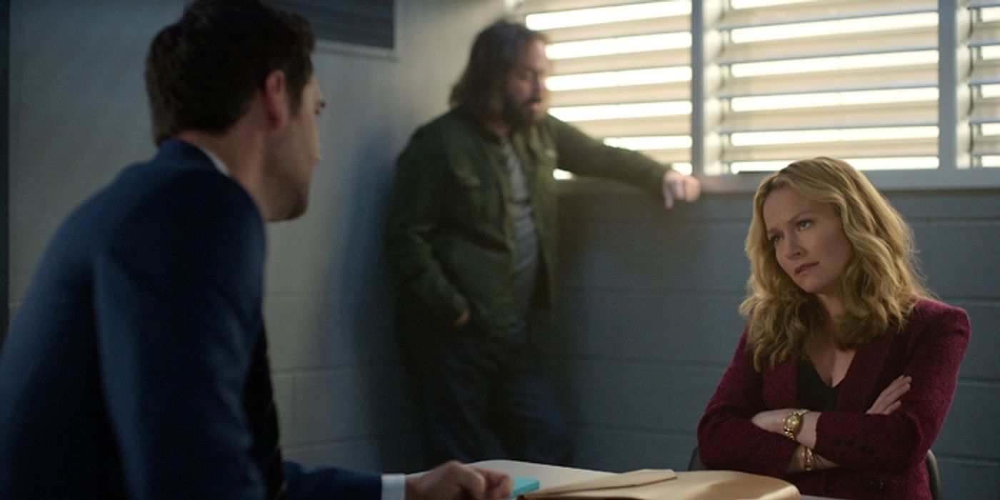 Video/Photos: Mickey Attempts to Prove His Innocence in THE LINCOLN LAWYER Season 4 Trailer  Image